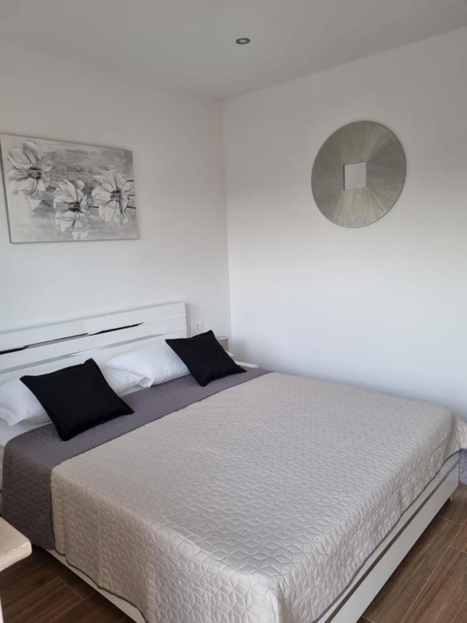 Angel Wing Apartmant Дуче Экстерьер фото