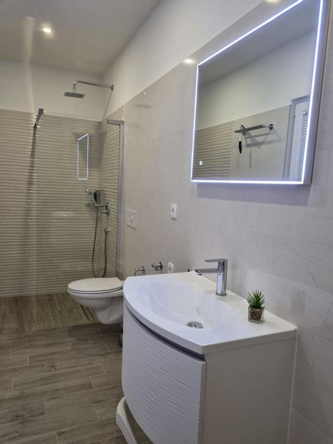 Angel Wing Apartmant Дуче Экстерьер фото